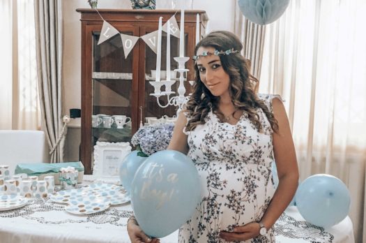 Baby Shower dai toni dell’azzurro e oro, ecco tutte le decorazioni