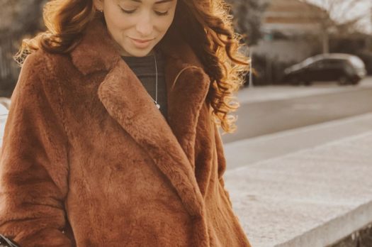 Tendenze cappotti inverno 2019/2020: il teddy coat