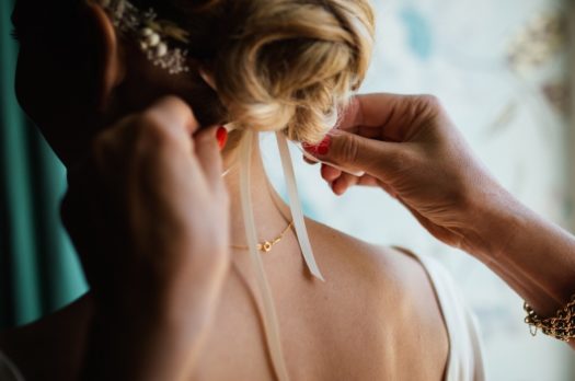 Dieci consigli di stile per la sposa perfetta: accessori, make up, acconciature