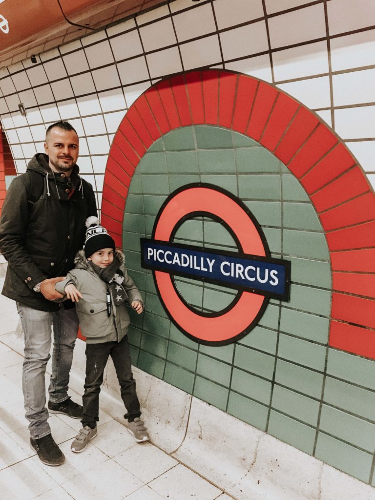 piccadilly circus weekend con bambini a Londra 